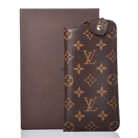 lv sunglasses case|louis vuitton oversized sunglasses.